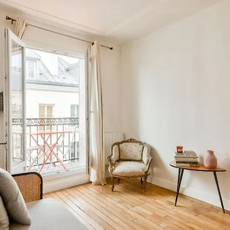 Elegant Avec Balcon A - 11eme شقة باريس